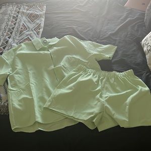 Two piece green set